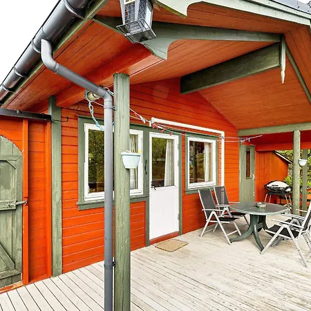 6 Person In Nneland Feriehus