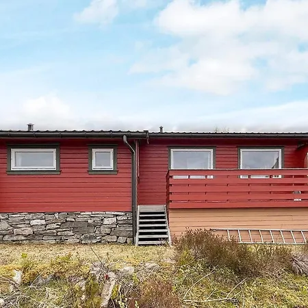 6 Person In Nneland Feriehus Anneland